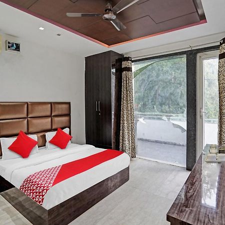 Hotel O South Galaxy Nueva Delhi Exterior foto
