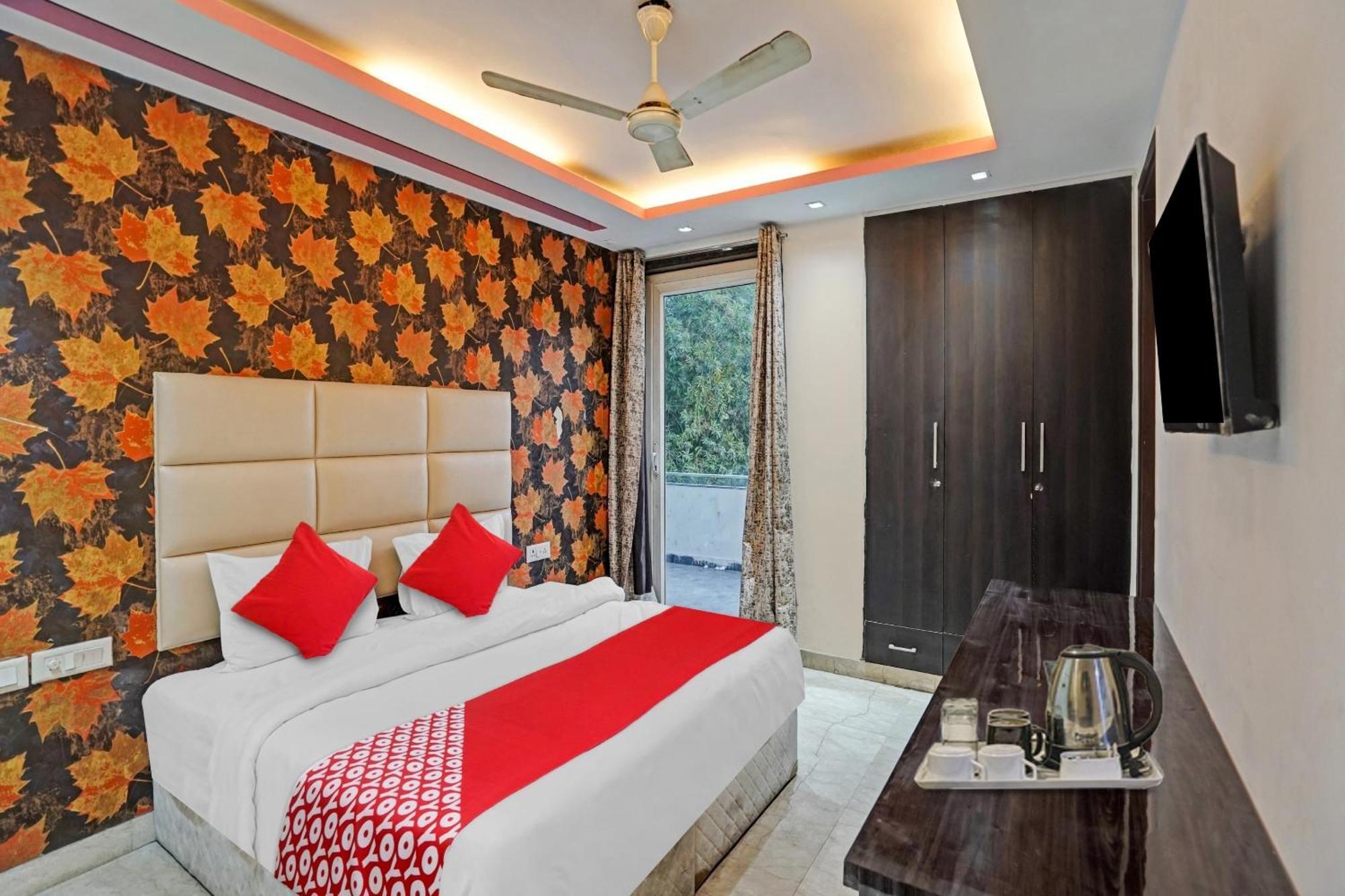 Hotel O South Galaxy Nueva Delhi Exterior foto